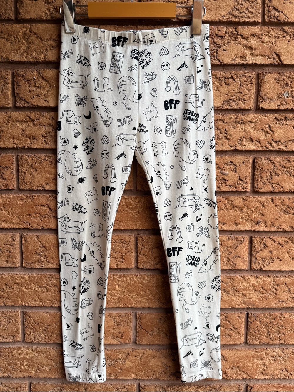10/$25 • Wonder Nation Cotton Doodle Print Leggings